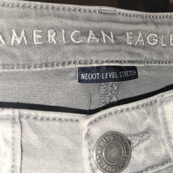 A. Eagle High Rise Crop Flare Jeans in Smoked Gray Size 2 Short (Petite) - Picture 13 of 15